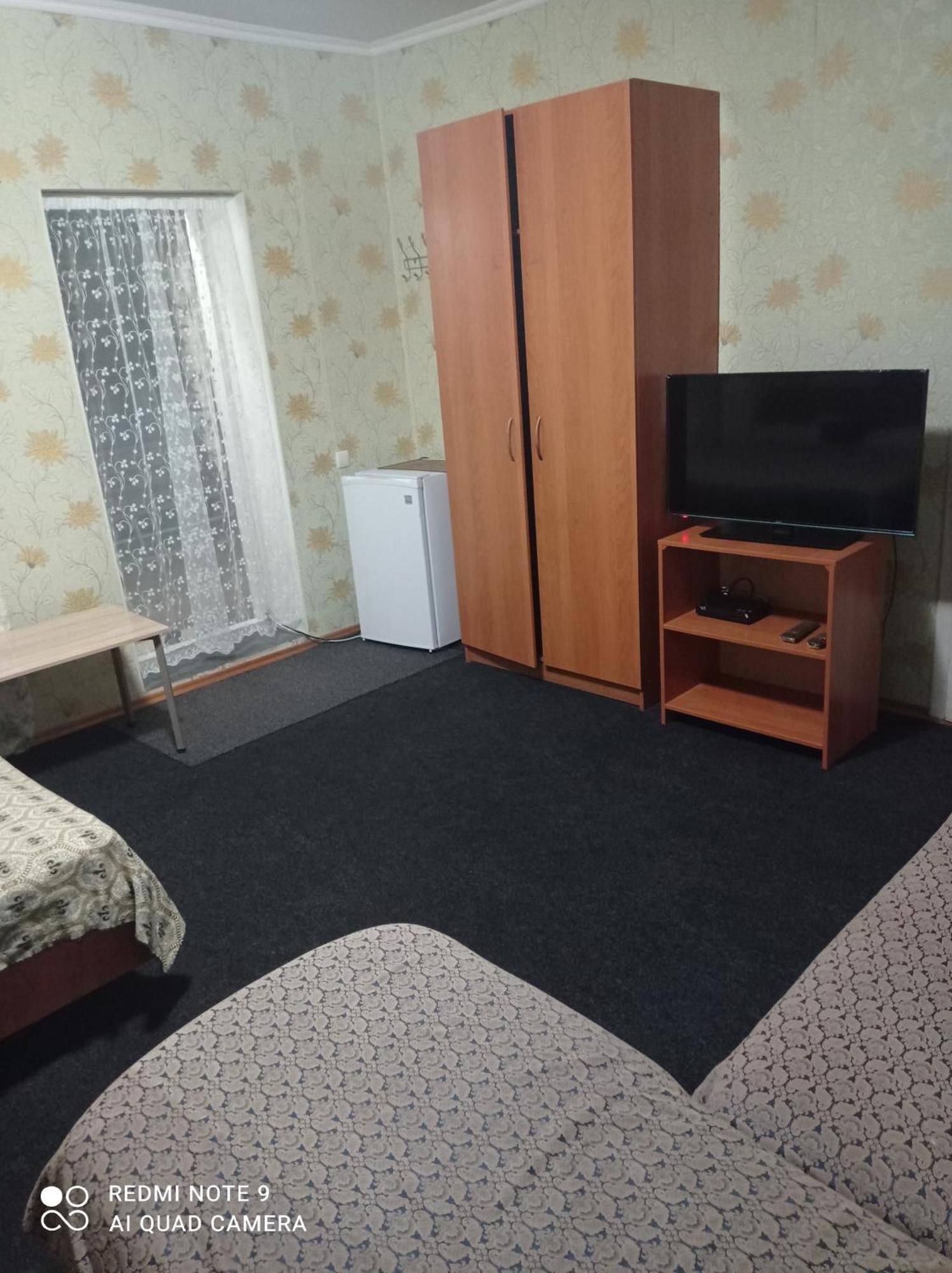 Гостевой дом Подсолнухи Чолпон-Ата Экстерьер фото